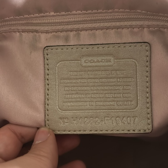 Coach F19407 Perforated Leather North South Duffel in Grey - Picture 11 of 11